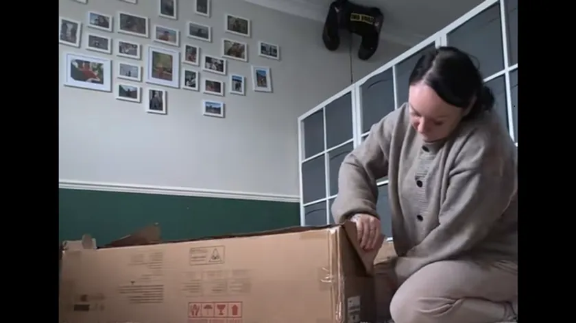 İngiltere'de Temu'dan koltuk sipariş eden kadın ürünün kalitesine şaşırdı