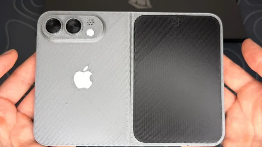 Apple Katlanabilir Telefonun MagSafe Kablosuz Şarj Özelliği Belirsizliğini Koruyor