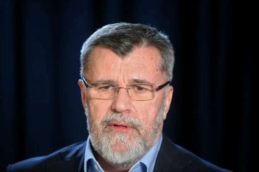 Sırbistan'da Gazeteci Veran Matić Tehdit Altında: RSF Başkan'ı Sorumlu Tuttu