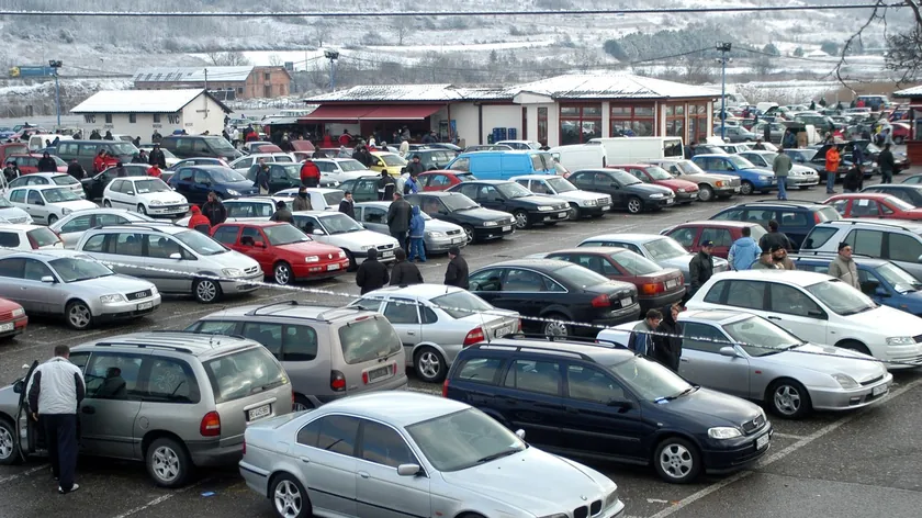 Auto-industrijası arazi başına daha az kazanıyor!