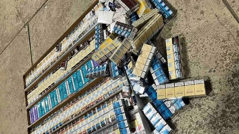 Sırbistan'da Gümrük Ekipleri Preşevo Sınır Kapısında İki Binden Fazla Paket Kaçak Sigara Yakaladı