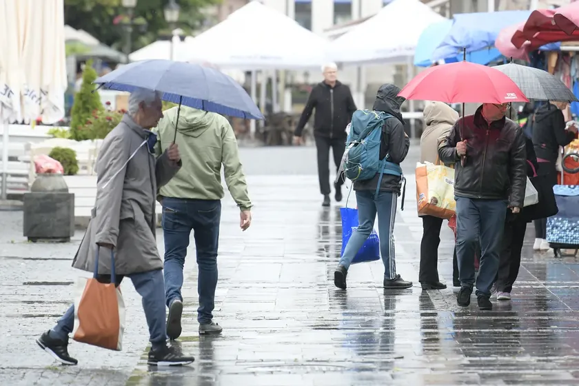 Sırbistan'da Şubat ayı boyunca rüzgar, kar ve yağışlı hava etkili olacak, sıcaklıklar düşecek.