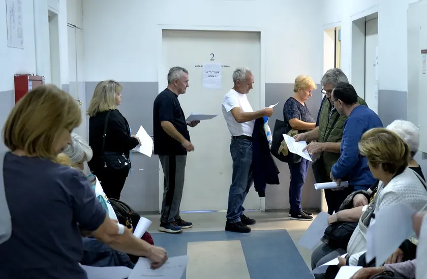 Sırbistan Çaçak'taki doktorlar aşırı yük altında: Personel eksikliği büyük sorun