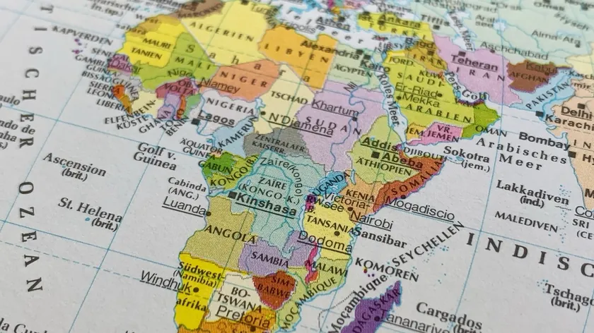 Afrika hızla parçalanıyor Yeni bir okyanus oluşuyor