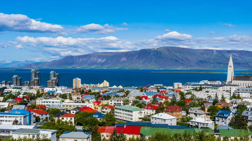 Pomraçma Güneşi izlemek için otel fiyatları İspanya'da ve İzlanda'da iki katına çıktı.