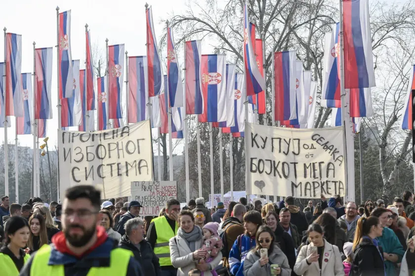 Sırbistan'da Đilas, Vučić rejimine karşı ortak cephe çağrısında bulundu