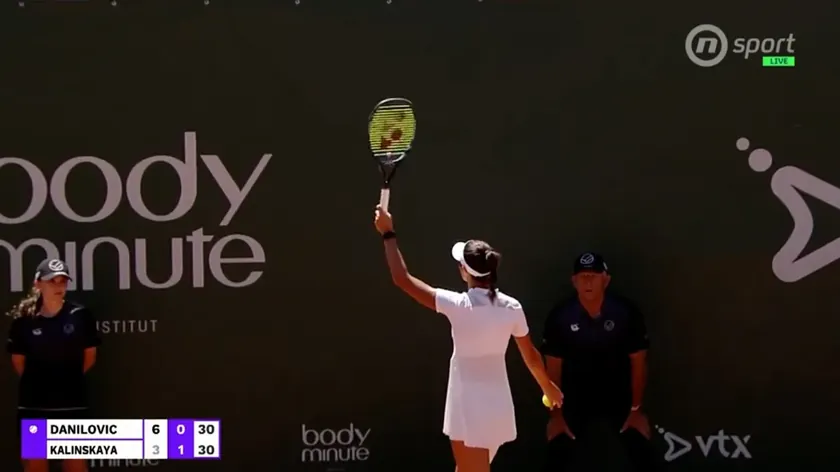 **Sırp tenisçi Olga Danilović, Kluž turnuvasında rakibine mağlup olarak elendi.**