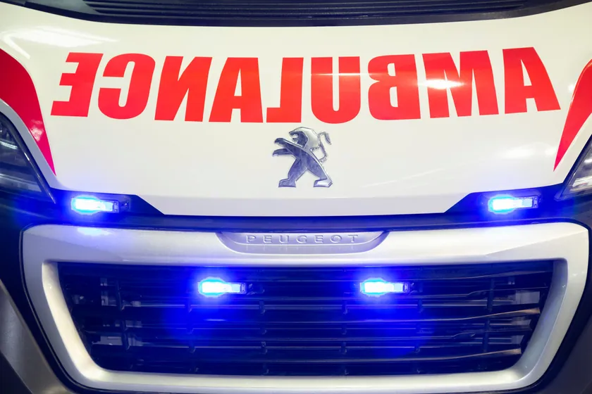 İki kişi Beograd'daki iki trafik kazasında yaralandı