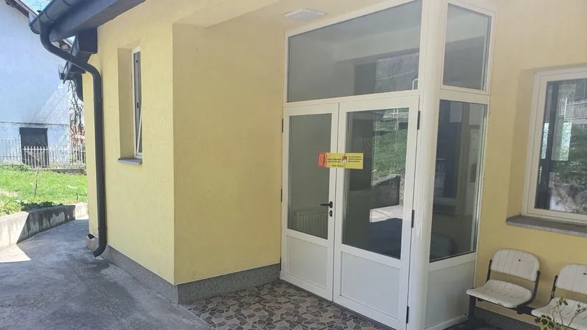 Sırbistan Kosova Priştine'nin Sırp ambulanslarını kapatmasını kınadı