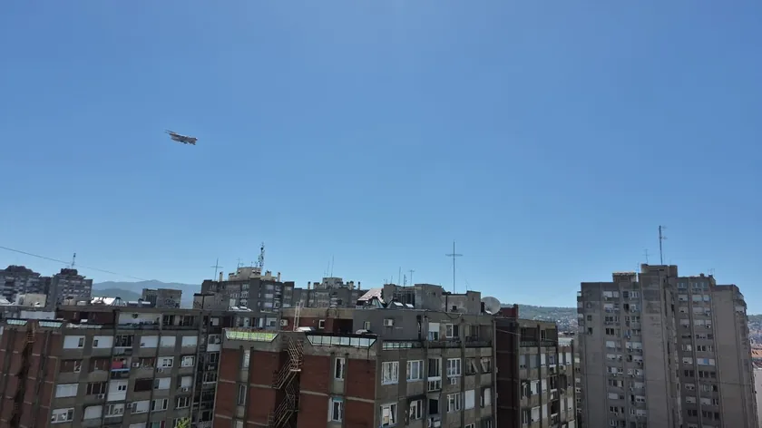 Rusya'dan gelen Iljuşin djininin yangınla mücadelesiyle ilgili dramatik görüntüler