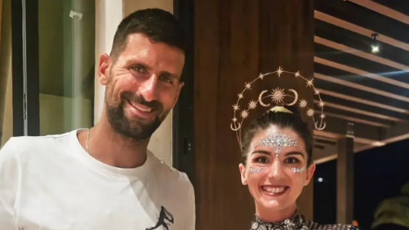 Novak Đoković, Crnogorsko Primorju'nda son zamanını geçiriyor.