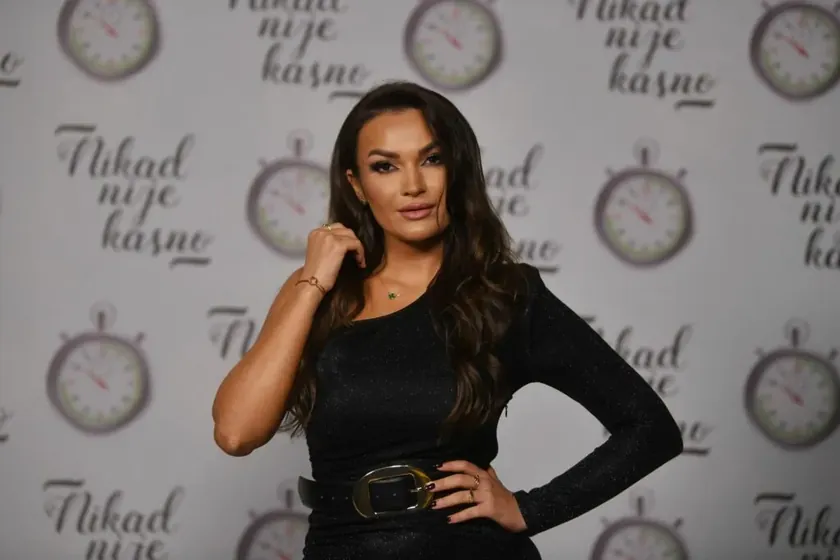 Tamara Milutinović Brus'ta Spektaküler Bir Konser Sunmuş