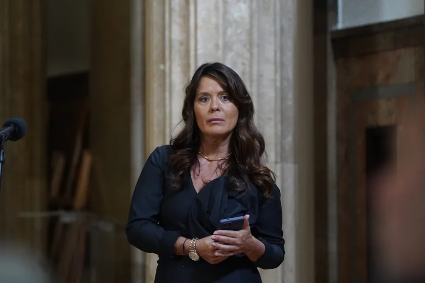 Vučićeva danışmanı, üç medya kuruluşunun Sırbistan'a gelmesi için müzakere yaptığını belirtti