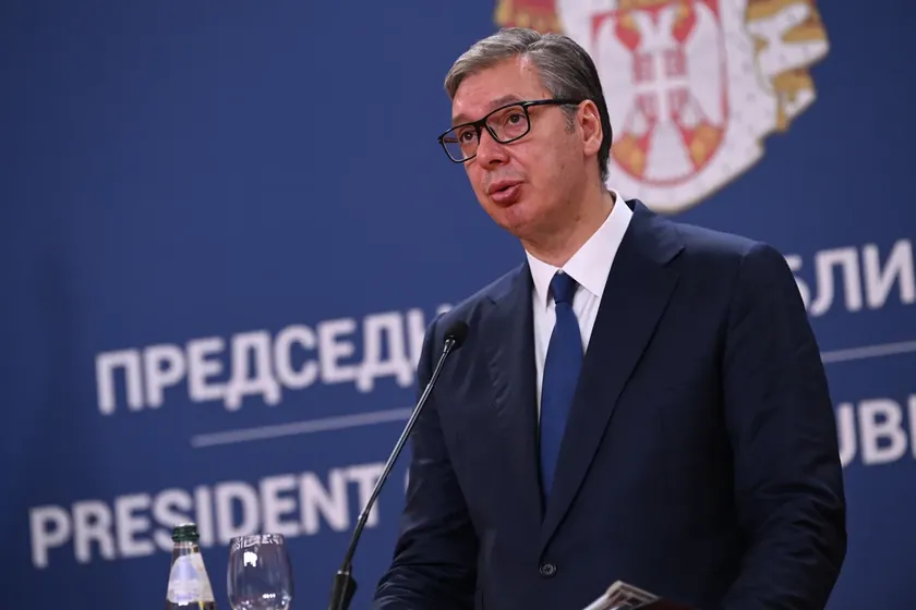 Sırbistan Cumhurbaşkanı Aleksandar Vučić, Kosovo ve Metohija'daki yönetimlerin Sırp halkına karşı tutumu nedeniyle Ibar Nehri'nin akışını değiştirmeyi düşündüklerini belirtti.