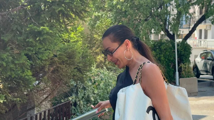 Sırp şarkıcı Svetlana Ceca Ražnatović Karadağ'a geldi.