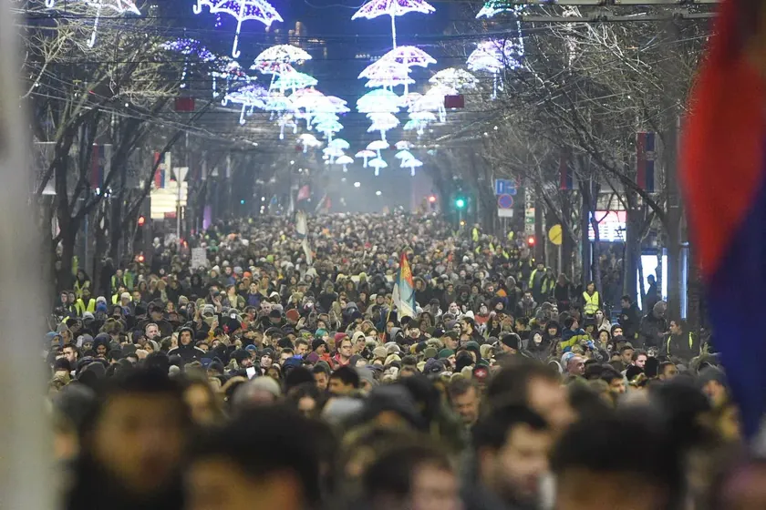 Sırbistan Novi Sad'da Öğrenciler Vuciç Karşıtı Protesto Öncesi Tehdit Telefonları Aldı