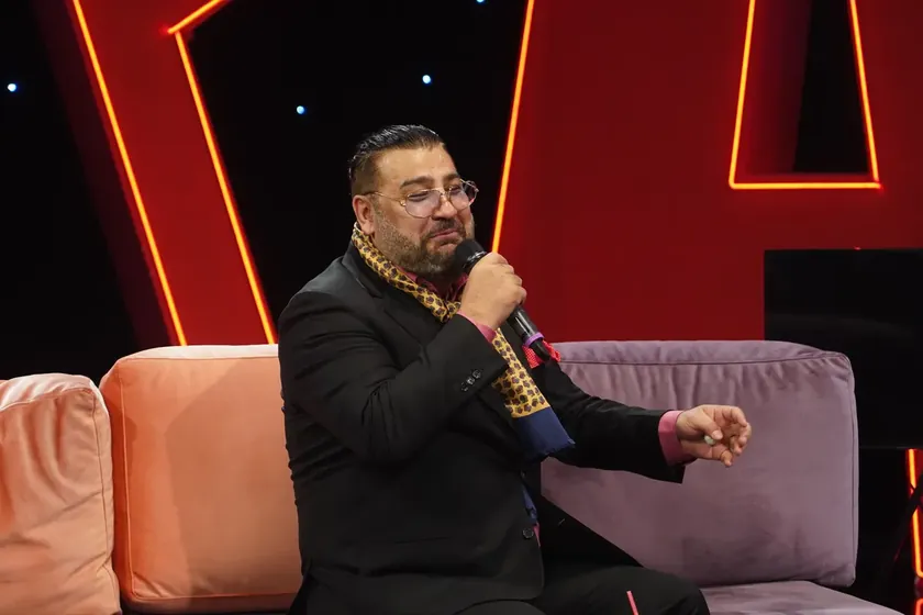 Sırbistanlı Folk Sanatçısı Đovani Sekiz Evliliğinden Sekiz Çocuk Sahibi Oldu