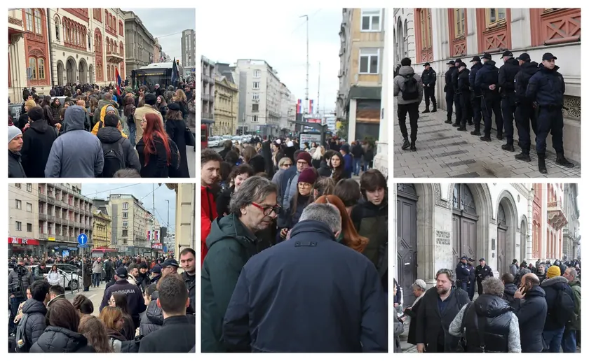 Belgrad Rektörlüğüne Polis Baskını Sonrası Geniş Katılımlı Öğrenci Protestosu Başladı