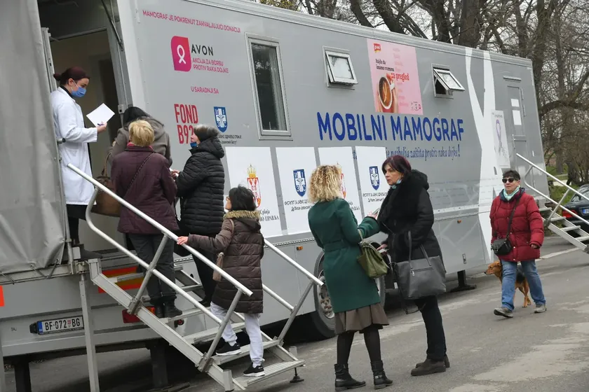Sırbistan Aranđelovac ve Smederevska Palanka'da mobil mamografi taramaları yarın başlıyor