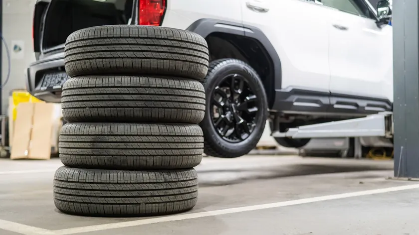 Sırbistan'da Kış Lastiklerinin Ne Zaman Değiştirileceği Konusunda Uzmanlar Önemli Bilgiler Aktardı
