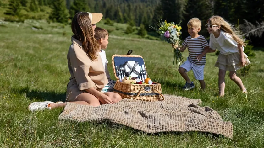 Grand Dečija nedelja, 7 gün boyunca öğrenme, oyun, spor ve aile maceraları sunuyor.