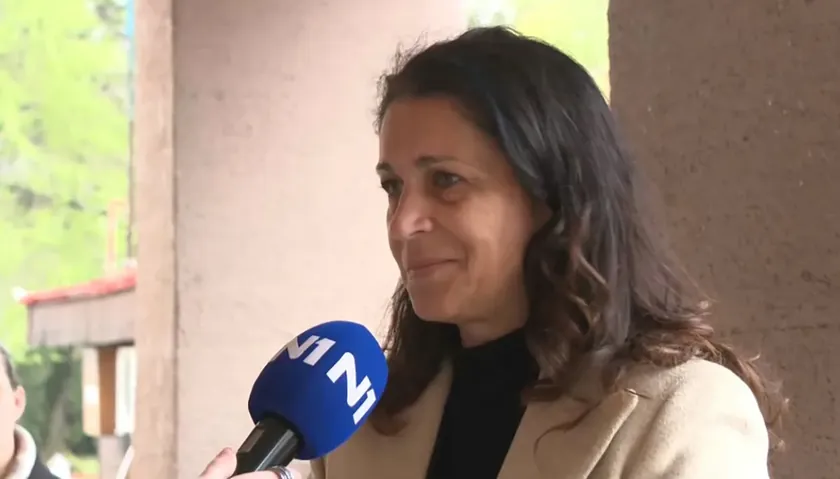 Jasmina MiroviÄ VukadinoviÄ Kula Belediye Meclisi üyeliğinden istifa etti.