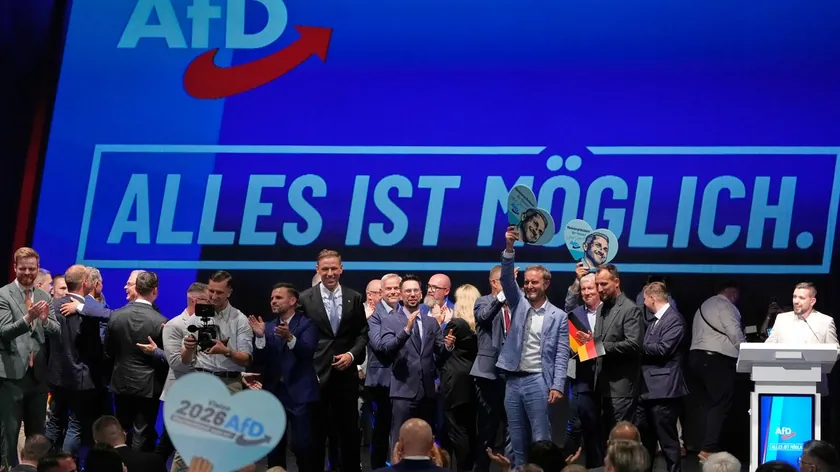 AfD, Saksoniji-Anhaltu'nda kaydettiği zaferle Almanya politikasında yeni bir sayfa açıyor.