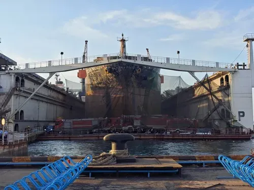 Çin'de trajik bir yangın felaketi Bir yük gemisinde en az 20 ölü