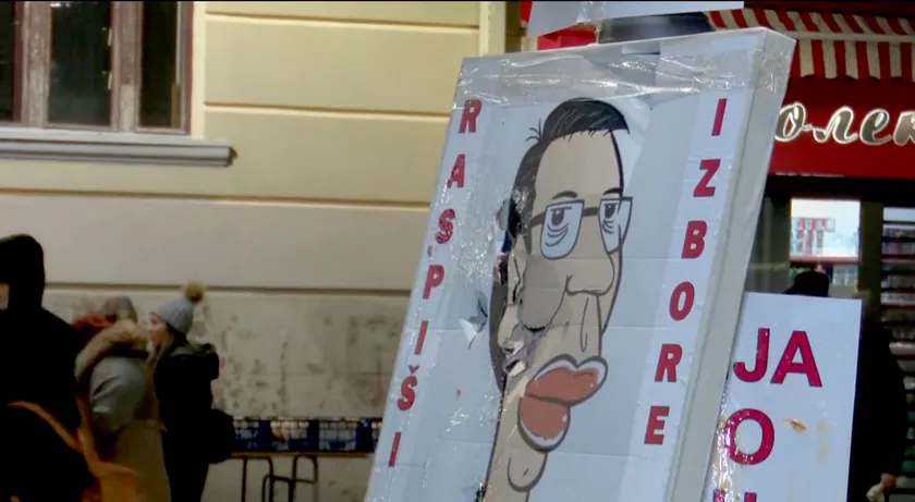 Çağdaş Protesto Çağrısı: Çaçan'da Vučić'e Yönelik Grudvayla İtiraz