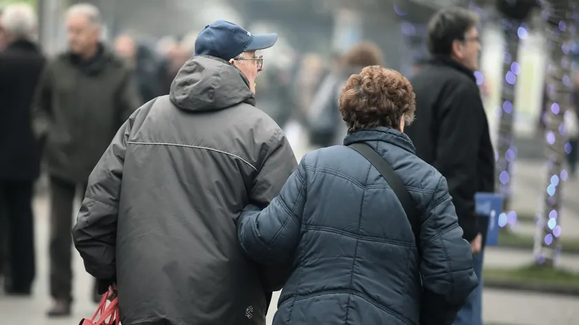 Novi Sad’ta düşük gelirli emeklilere 20 bin dinar tek seferlik yardım yapılacak