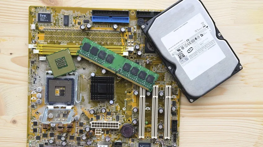 İşlemci Satışları Düşmeye Devam Ediyor: Alman Mağazası Verileri Şüpheye Yer Bırakmıyor