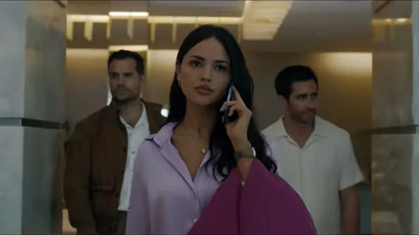 Guy Ritchie'nin Yeni Filmi 'In the Grey' Fragmanı Yayınlandı: Cavill ve Gyllenhaal Aksiyonda