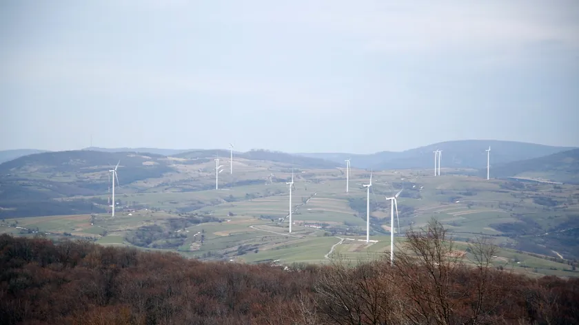 ABD TotalEnergies'e rüzgar projelerinden vazgeçip petrol ve gaza yönelmesi için ödeme yaptı