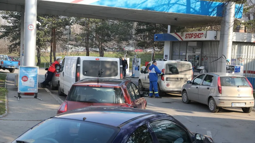 ABD Florida'da benzin istasyonunda bulunan 28.000 avroluk cüzdan sahibine iade edildi