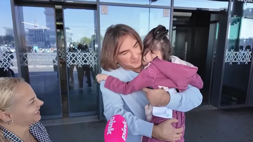 Çaçaklı 6 yaşındaki Nikolina dördüncü kök hücre tedavisi için Türkiye'ye gitti