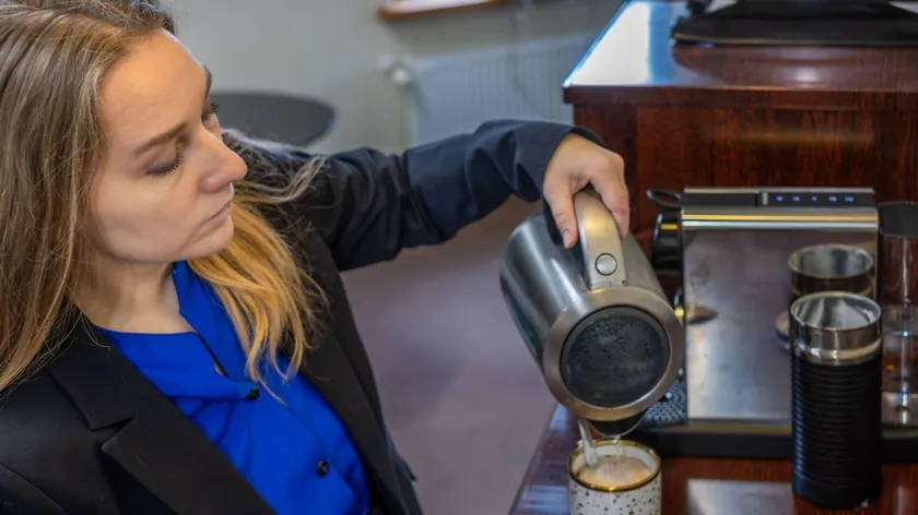 Su Isıtıcınızdaki Kireç Nasıl Temizlenir: Cihaz Ömrünü Uzatan Önemli Yöntemler