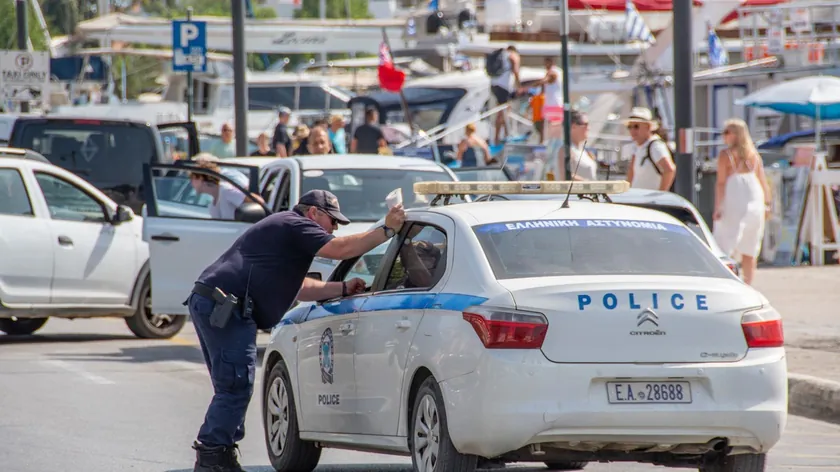 Sırbistan sürücüleri dikkat Yurt dışında bilmediğiniz belgeye imza atmayın