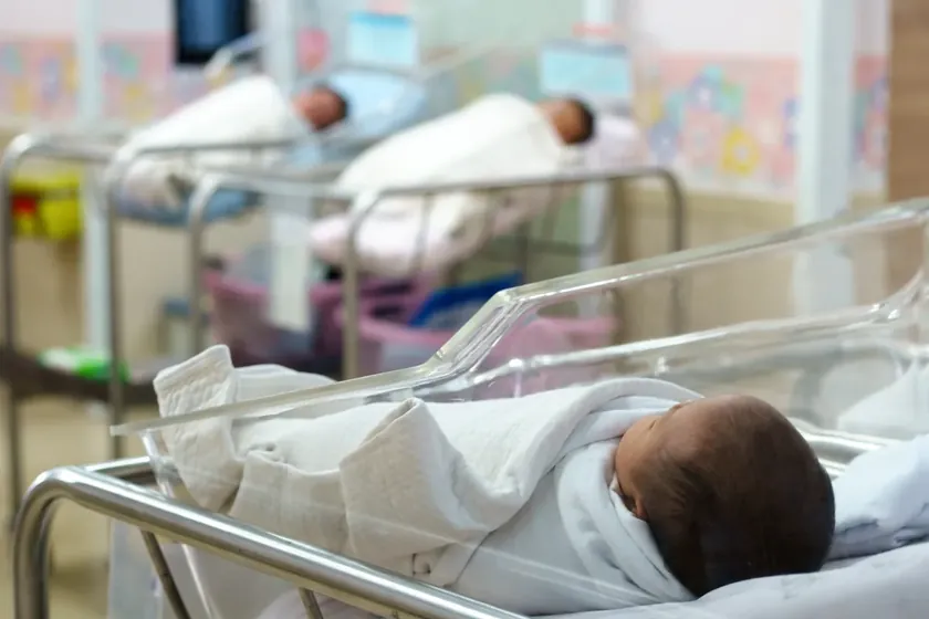 Sırbistan'da bir hastanede saatte dokuz bebek dünyaya geldi.