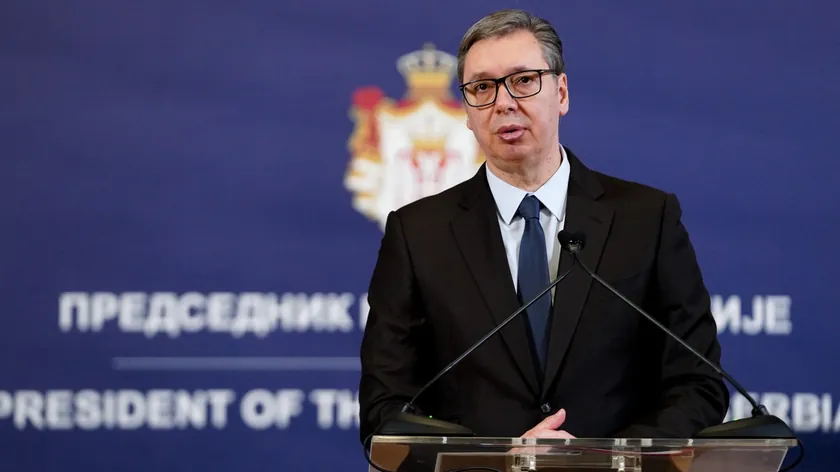 Sırbistan Cumhurbaşkanı Vučić, Macaristan'daki seçim zaferi nedeniyle Peter Magyar'ı kutladı ve Orban'a teşekkür etti