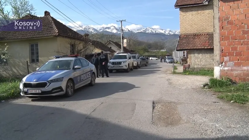 Kosova'da Sırp medyası: Priştine savaş suçu birimi Sırbistanlı bir kişiyi Sočanica'da gözaltına aldı