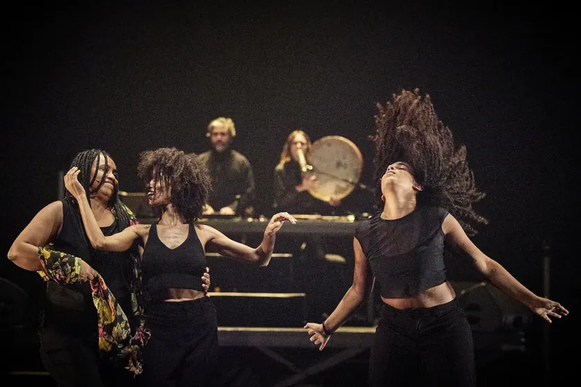 Portekizli tiyatro topluluğu Teatro Praga Sırbistan'daki 59. Bitef Festivali'nden çekildiğini bildirdi