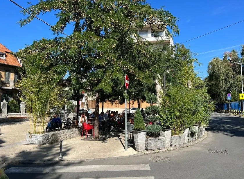 Belgrad Vračar'da Halk Güvenliği İhlallerine Karşı Suç Duyurusunda Bulunuldu