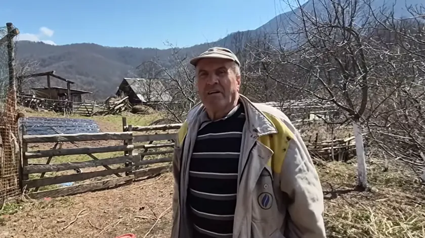 Bosna Hersek'in Kamenica Köyü'nün Tek Sakini Zufer Tatlić'in Hayatı