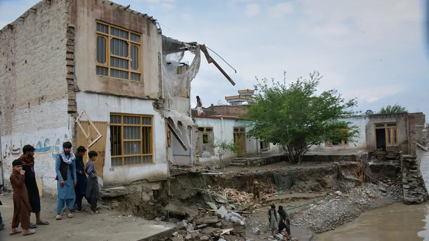 Afganistan ve Pakistan'da Şiddetli Fırtınalar ve Seller 121 Can Aldı