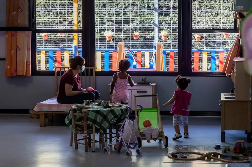 Sırbistan Çaçak'ta kreşten kaçan çocuk ailesini endişelendirdi, soruşturma başlatıldı