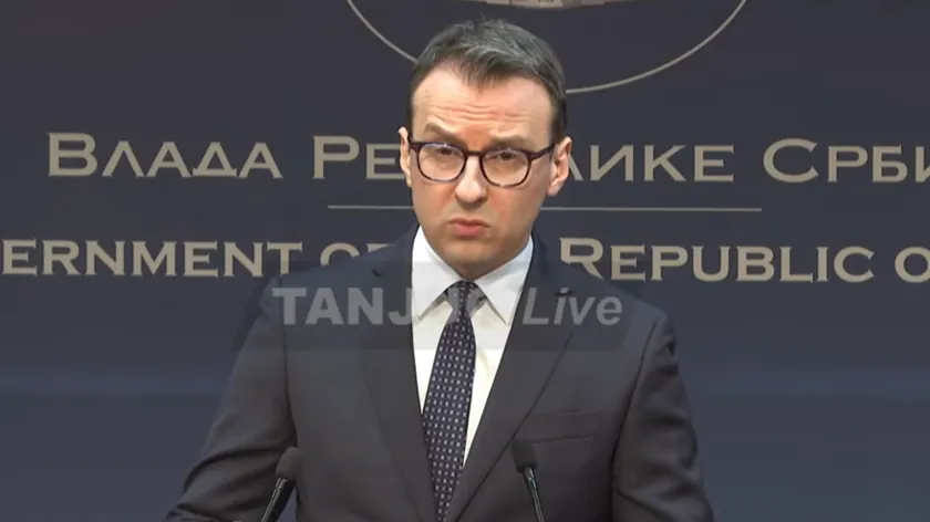 Sırbistan: Petar Petković Kosova'daki Sırp kurumlarına çalışma izni verildiğini açıkladı