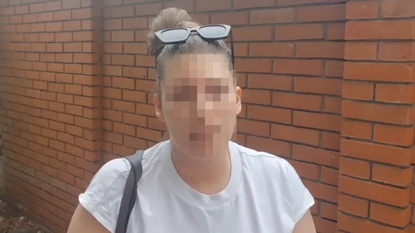 Policija, Sırpistan'da bir grup tarafından zorsun bir şekilde dövülen çocuklara karşı soruşturma başlattı.