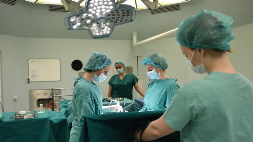 Sırbistan Savunma Bakanlığı askeri sağlık kurumlarına 195 personel alımı yapacağını duyurdu