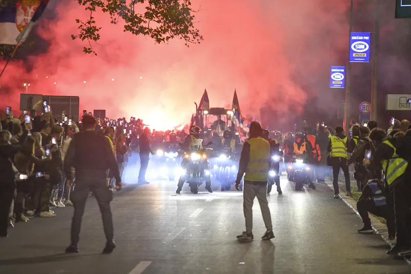 Öğrenciler 17 Ocak'ta Novi Sad'da Protesto Düzenleyecek