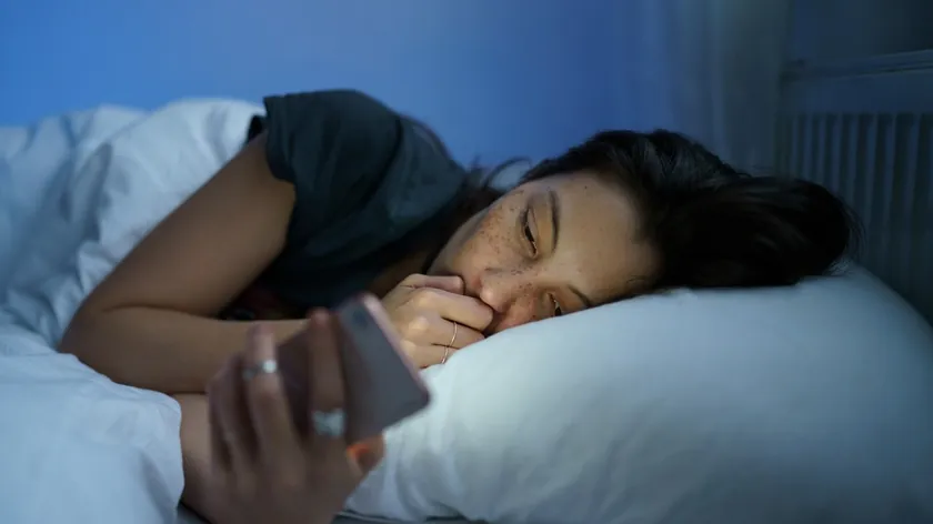 Uzmanlar Dijital Çağdaki Çevrimiçi Trendlerin Ruh Sağlığına Zararlarını Belirtti